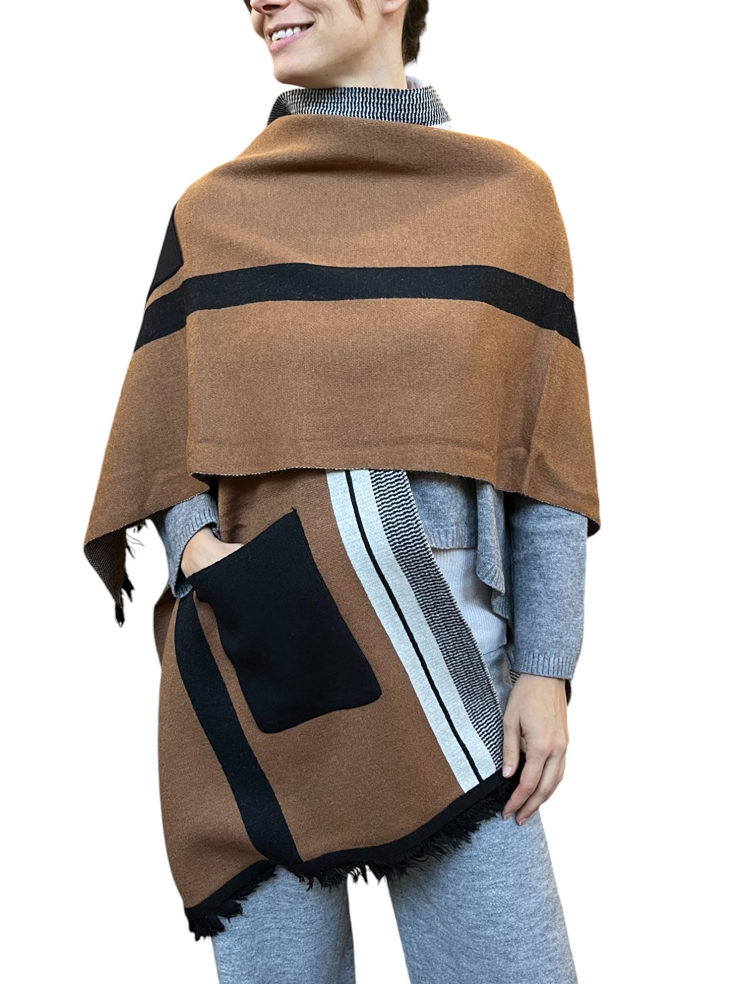 Mantella con tasche