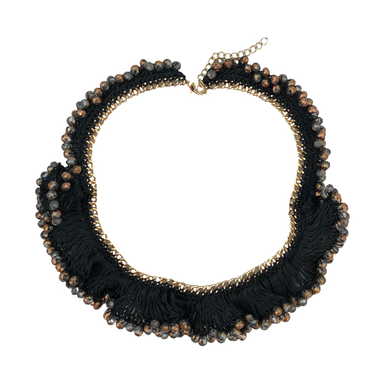 Collana corta di fili intrecciati e vetro